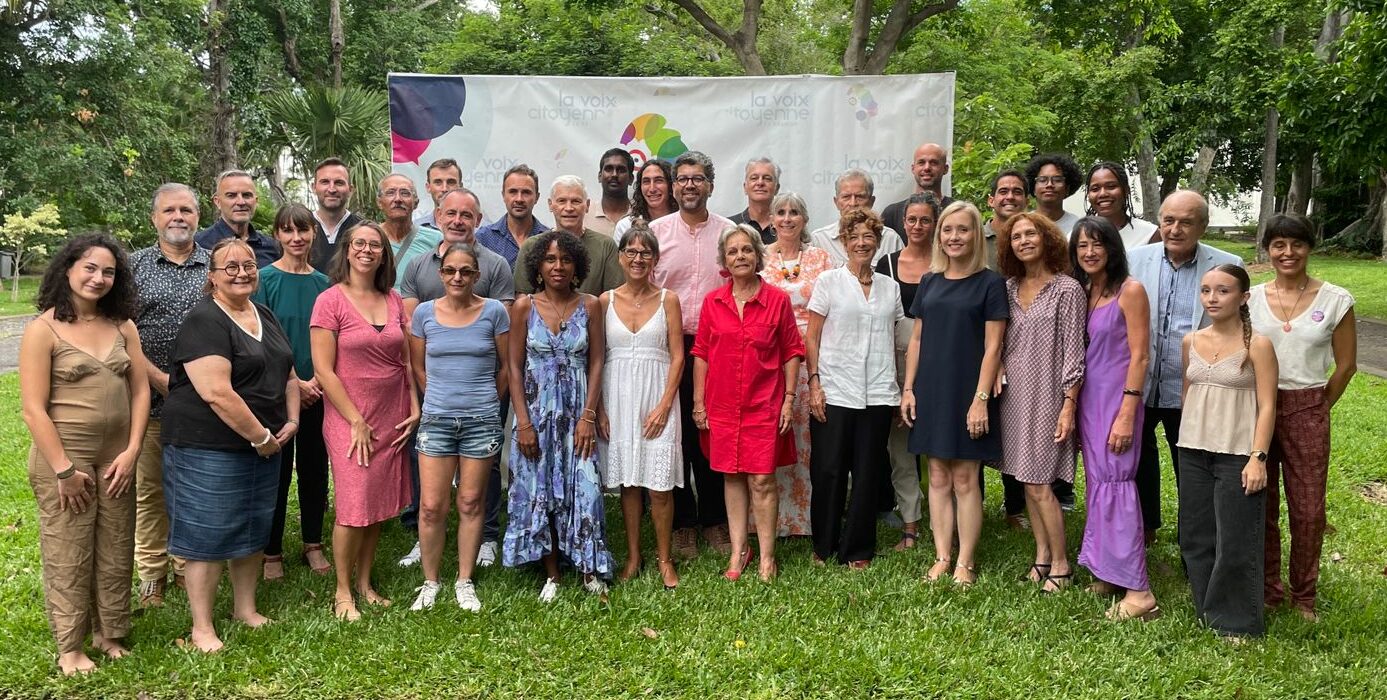 Liste municipale la voix citoyenne à Saint-Denis avec Giovanni PAYET Une partie de la liste municipales à Saint-Denis La voix citoyenne à Saint-Denis avec Giovanni Payet