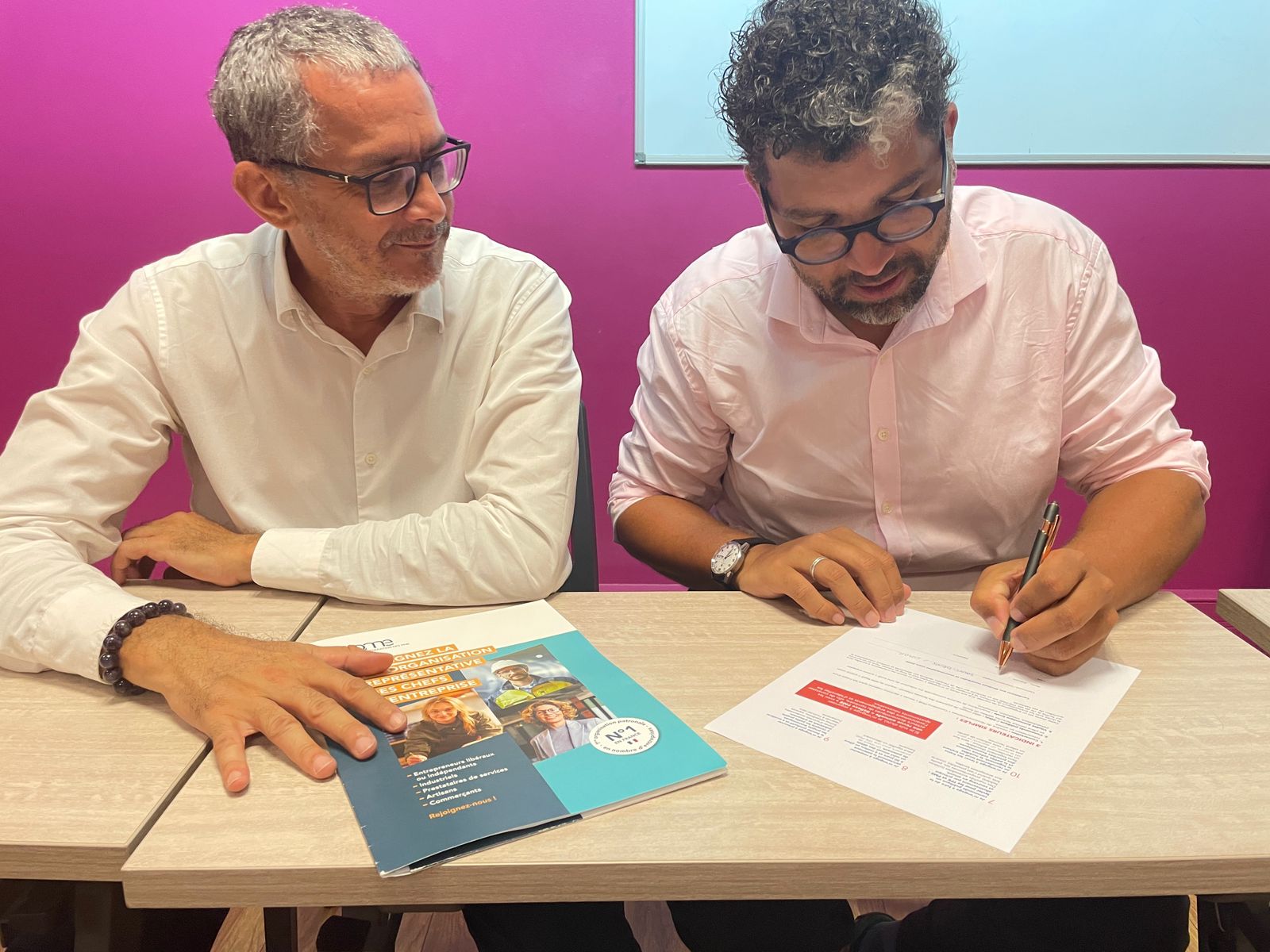 Giovanni Payet signe le Réflexe PME avec la CPME Réunion | Saint-Denis